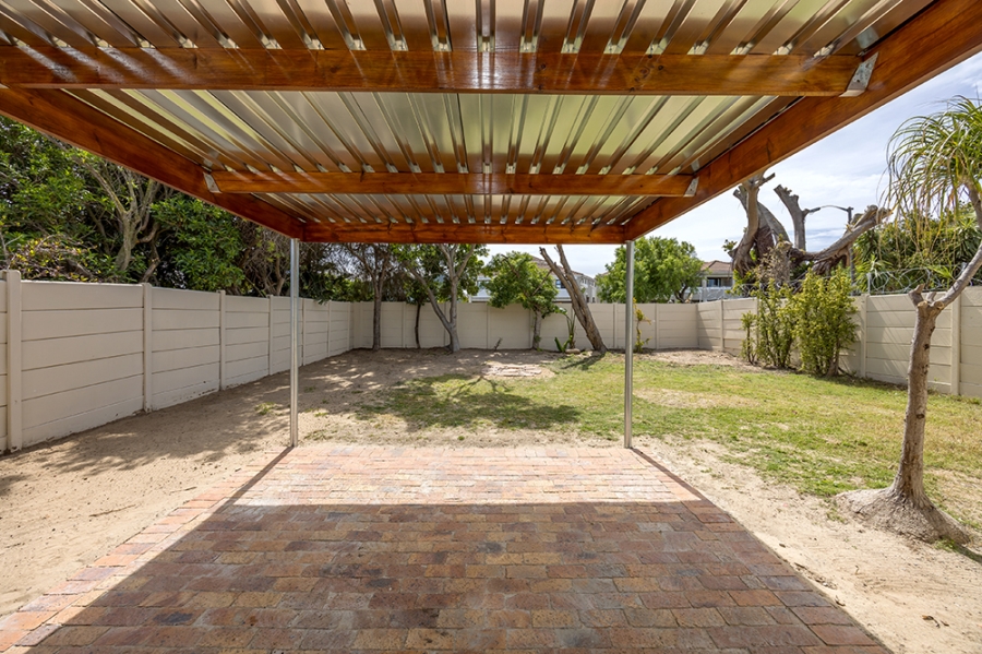 3 Bedroom Property for Sale in Table View Western Cape